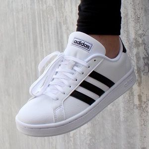 Adidas Women’s Grand Court